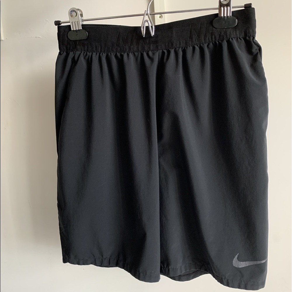 NIKE flex training short, size S, 8” inseam
